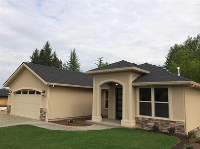 2684 Montara Dr, Medford, OR 97504 - photo 3