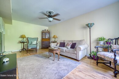 27 Franklin Ln unit D, Staten Island, NY 10306 - photo 7