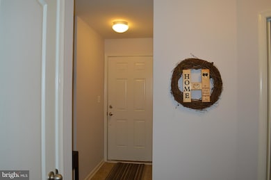 11726 Little Seneca Pkwy unit 1201, Clarksburg, MD 20871 - photo 5