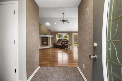 20509 Bogar Cir, Belton, MO 64012 - photo 7