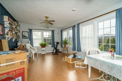 917 Patton Farm Rd, Stuarts Draft, VA 24477 - photo 4