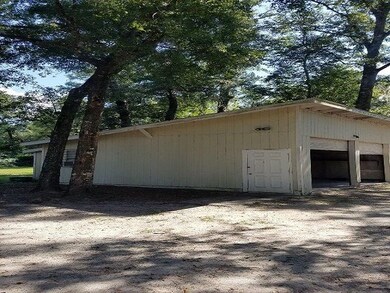 41 Brown Blvd, Crawfordville, FL 32327 - photo 7