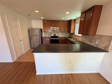 13412 Guarnere Dr, Del Valle, TX 78617 - photo 5