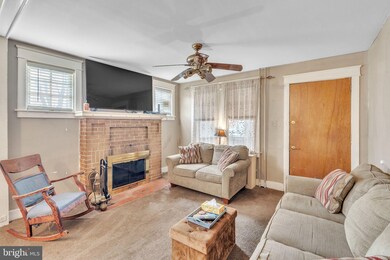 1101 Lawrence Ave, Darby, PA 19023 - photo 5