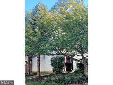 3109 Sutherland Hill Ct, Fairfax, VA 22031 - photo 2