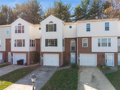 64 Fairway Dr, Delmont, PA 15626 - photo 2