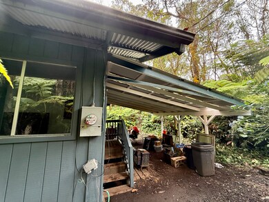 Main House  entry & Carport