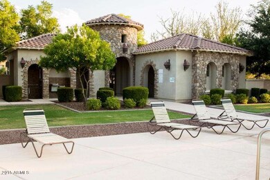 Val Vista pool2