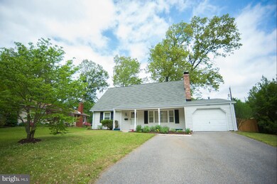 12915 Victoria Heights Dr, Bowie, MD 20715 - photo 2