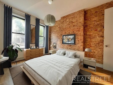 1351 Hancock St unit 1L, New York, NY 11237 - photo 3