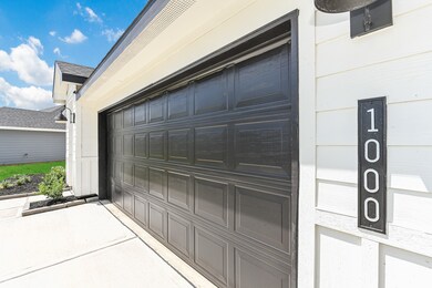 1000 Great Barracuda Ln, Alvin, TX 77511 - photo 4