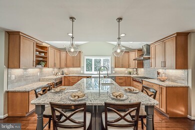 7725 Modisto Ln, Springfield, VA 22153 - photo 4