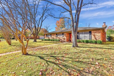 817 Deleon St, Denison, TX 75020 - photo 3