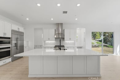 356 N Meyer Lane ~ Ready Now!