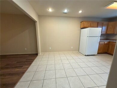 4106 SW Shadowrock Place unit 2, Bentonville, AR 72712 - photo 6