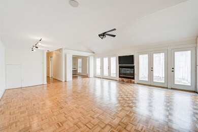 2501 Driscoll St, Houston, TX 77019 - photo 4