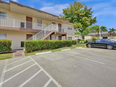 Park at Your Front Door.  Lots of Guest Parking