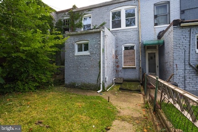 1924 E 29th St, Baltimore, MD 21218 - photo 5