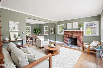 Living 1B Staged
