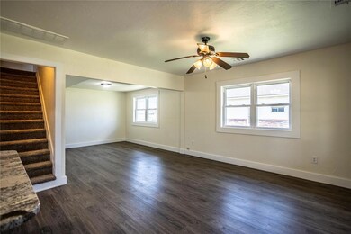410 W Broadway St, Thomas, OK 73669 - photo 5