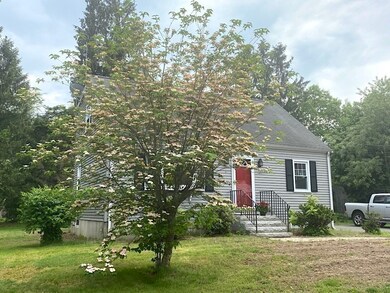 11 Priscilla Ave, Bellingham, MA 02019 - photo 2