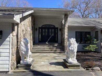 140 Cricket Hill Rd, Hawley, PA 18428 - photo 2