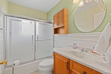 33432 Balmoral St, Westland, MI 48185 - photo 7