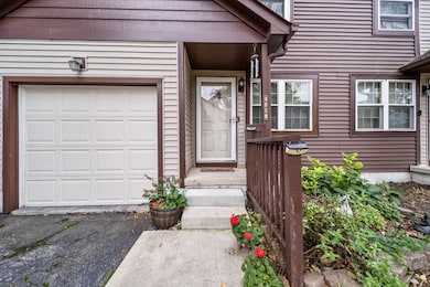 4810 Lady Jane Ave unit 13A, Hilliard, OH 43026 - photo 2