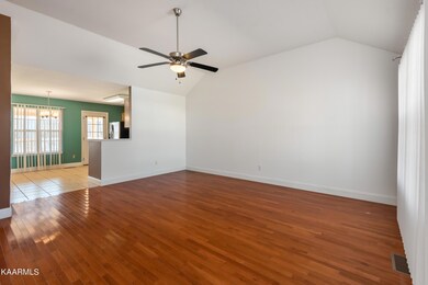 110 Chapel Ave37