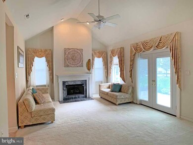 31 Black Eyed Susan Rd, Langhorne, PA 19047 - photo 5