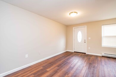 51 James St unit 53, Springfield, MA 01105 - photo 3