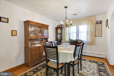 1665 Deer Path Rd, Reading, PA 19604 - photo 7