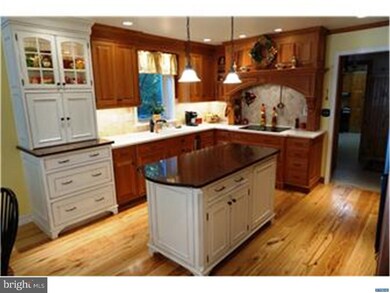 216 Fairhill Dr, Wilmington, DE 19808 - photo 2