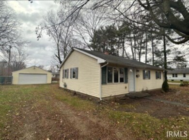 1300 Bower St, Elkhart, IN 46514 - photo 2