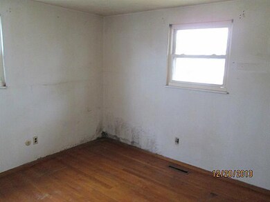 3904 Lynward Rd, Columbus, OH 43228 - photo 6