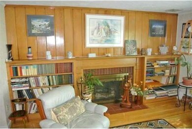 14 Donna Rd, Needham Heights, MA 02494 - photo 4