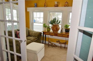 137 Dawson St, South Portland, ME 04106 - photo 5