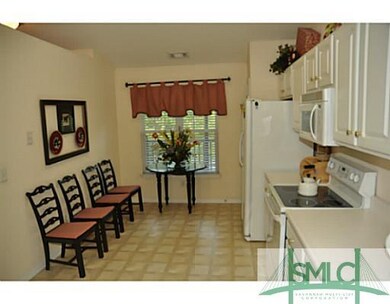Kitchen. Kitchen & Breakfast Area