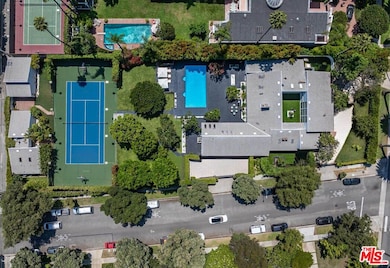 624 N Beverly Dr, Beverly Hills, CA 90210 - photo 2