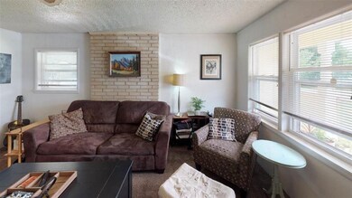 137 Oak Ave, Elgin, OK 73538 - photo 4