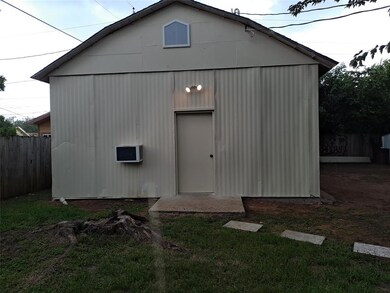 620 Terry Rd, Hurst, TX 76053 - photo 4