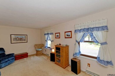 22 Riviera Dr, Latham, NY 12110 - photo 3