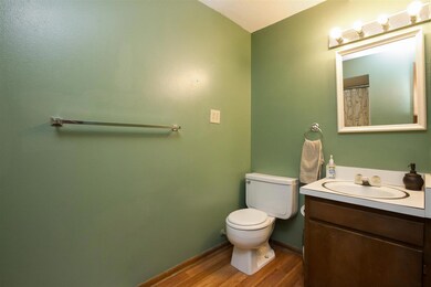 4418_phoenix_st_MLS_HID1084284_ROOMbathr