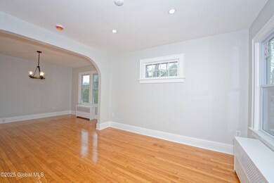 1 Livingroom 2