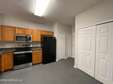 7931 Melvin Rd, Jacksonville, FL 32210 - photo 6