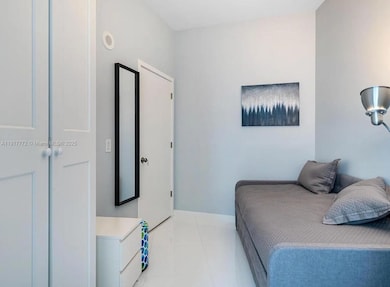 Paramount at Miami Worldcenter unit 3909, Miami, FL 33132 - photo 7