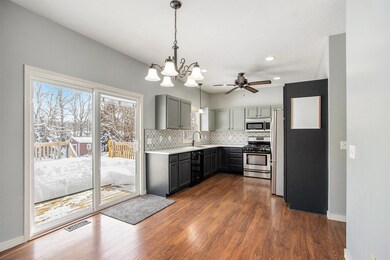 58703 Kristina Cir E, Paw Paw, MI 49079 - photo 6