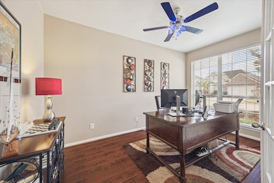 WORK FROM HOME IN THE LARGE STUDY AT ENTRY