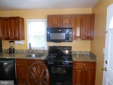 5406 76th Ct, Hyattsville, MD 20784 - photo 5