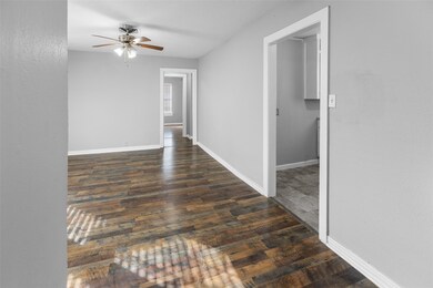 1105 Woodlawn Blvd, Denison, TX 75020 - photo 3